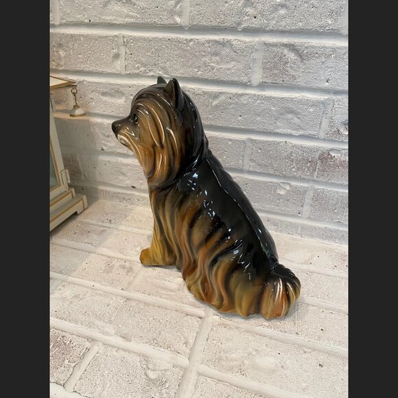 Yorkshire Terrier Figurine - Large Vintage Porcelain - Hand Painted in Italy - Picture 2 of 10